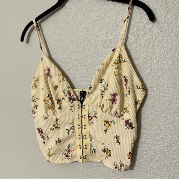 Windsor Tops - Floral Ribbed Crop Top